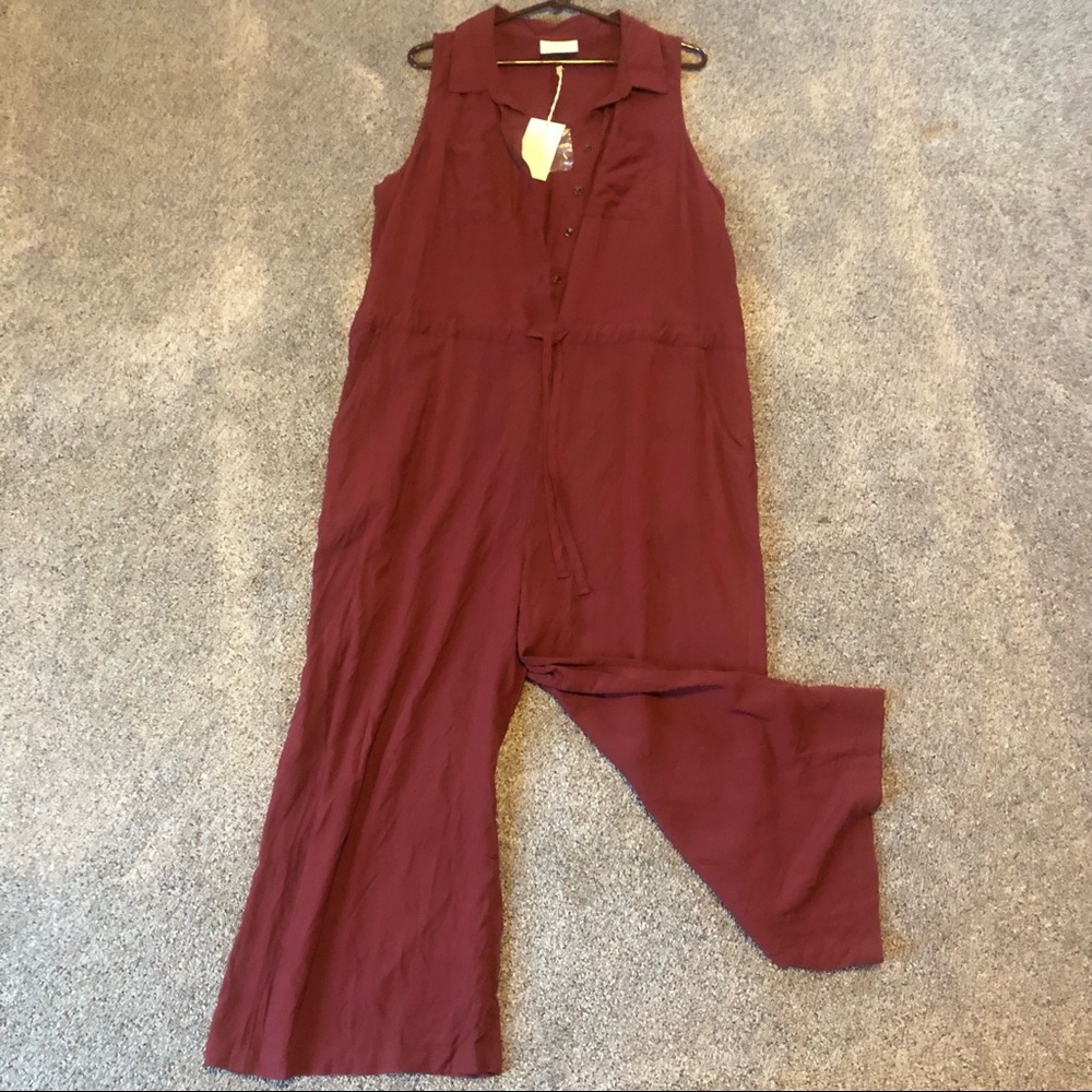 NWT Universal Thread Jumper